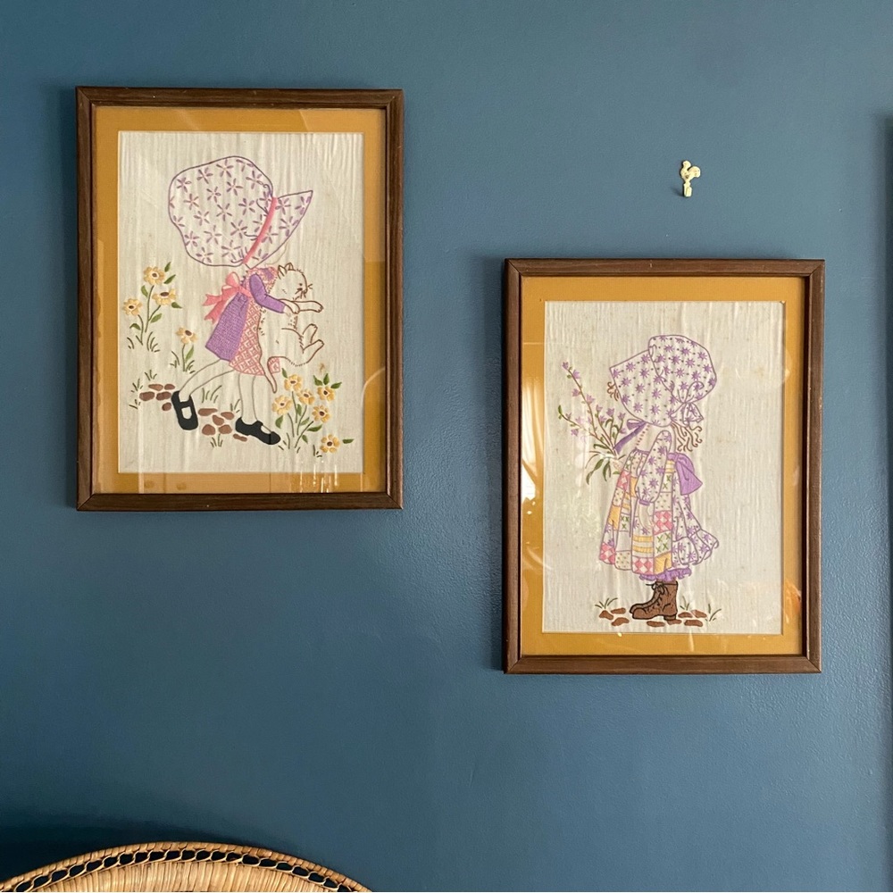 Set of Crewel Holly Hobbie Girls in Bonnets one with a cat - Purple and Pink